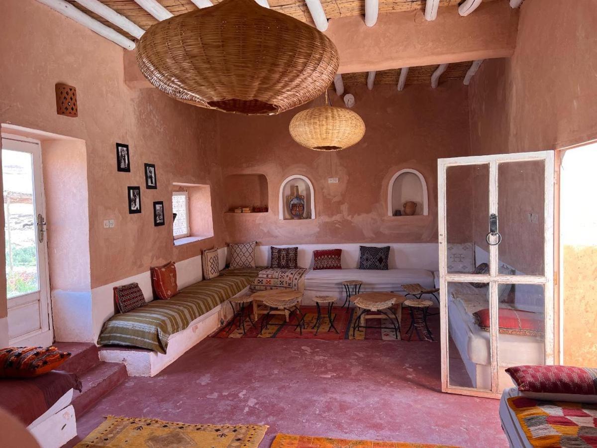 Tigmi Hamid Decouverte Des Traditions Et De La Culture Berbere Ait Benhaddou Exteriér fotografie