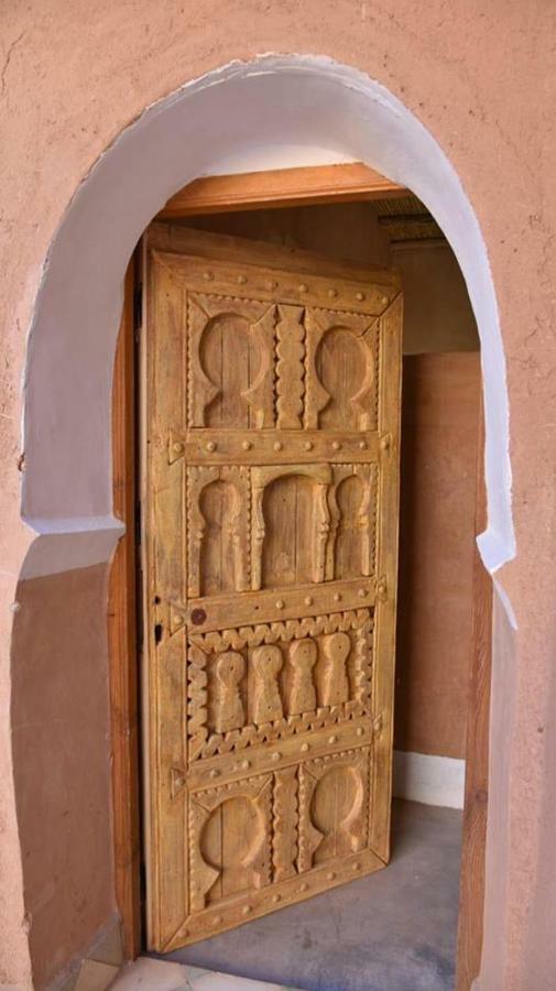 Tigmi Hamid Decouverte Des Traditions Et De La Culture Berbere Ait Benhaddou Exteriér fotografie